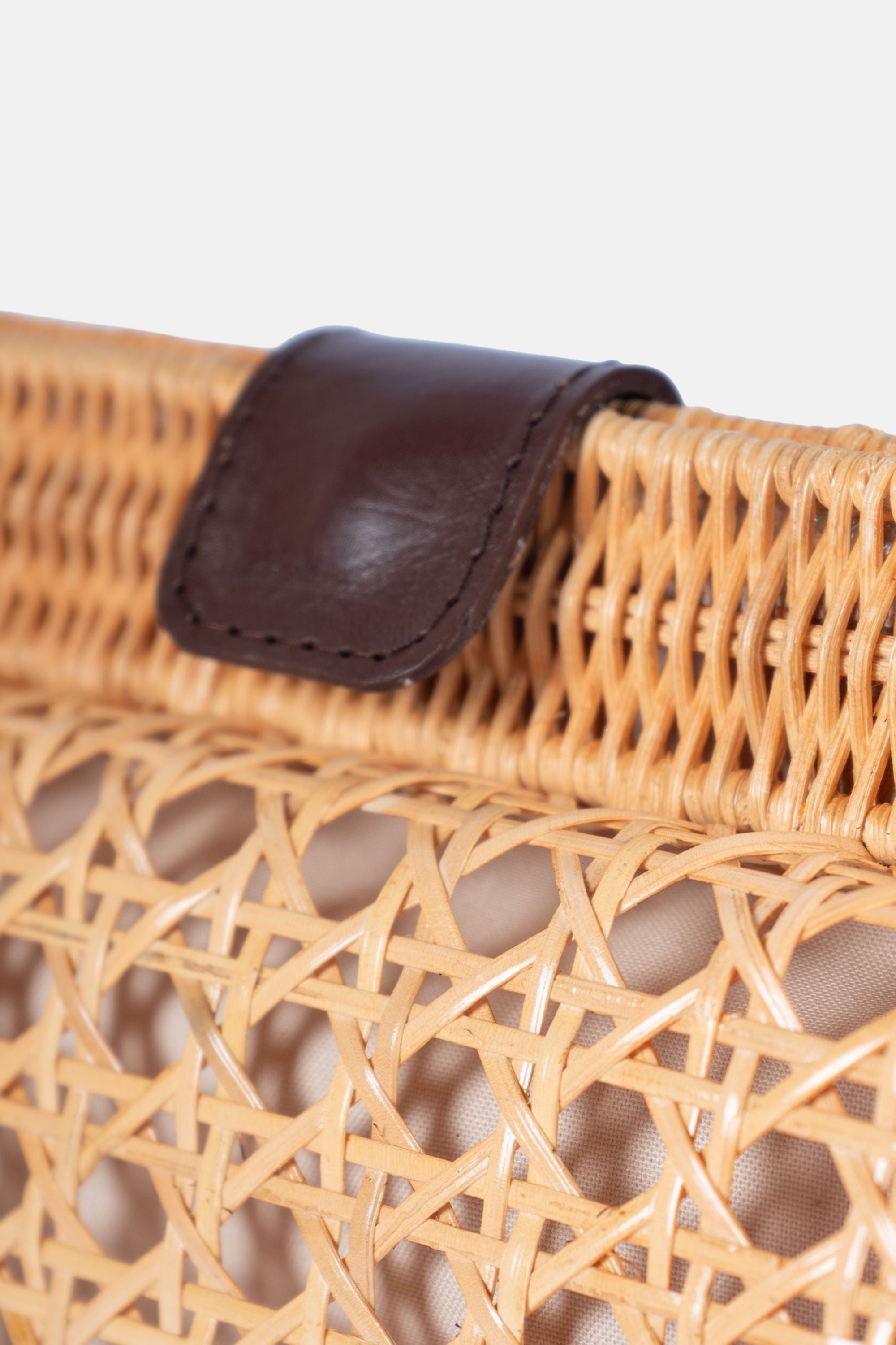 Jelavu - Mariella Natural Medium Cane Crossbody