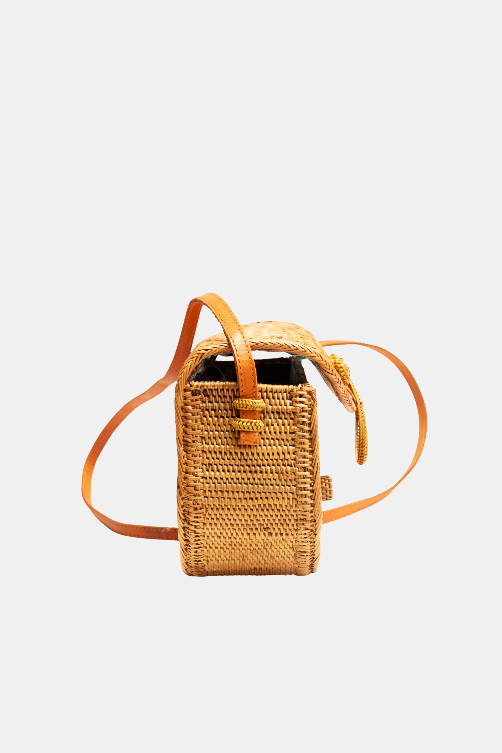 Jelavu - Sedna Tan Crossbody Bag