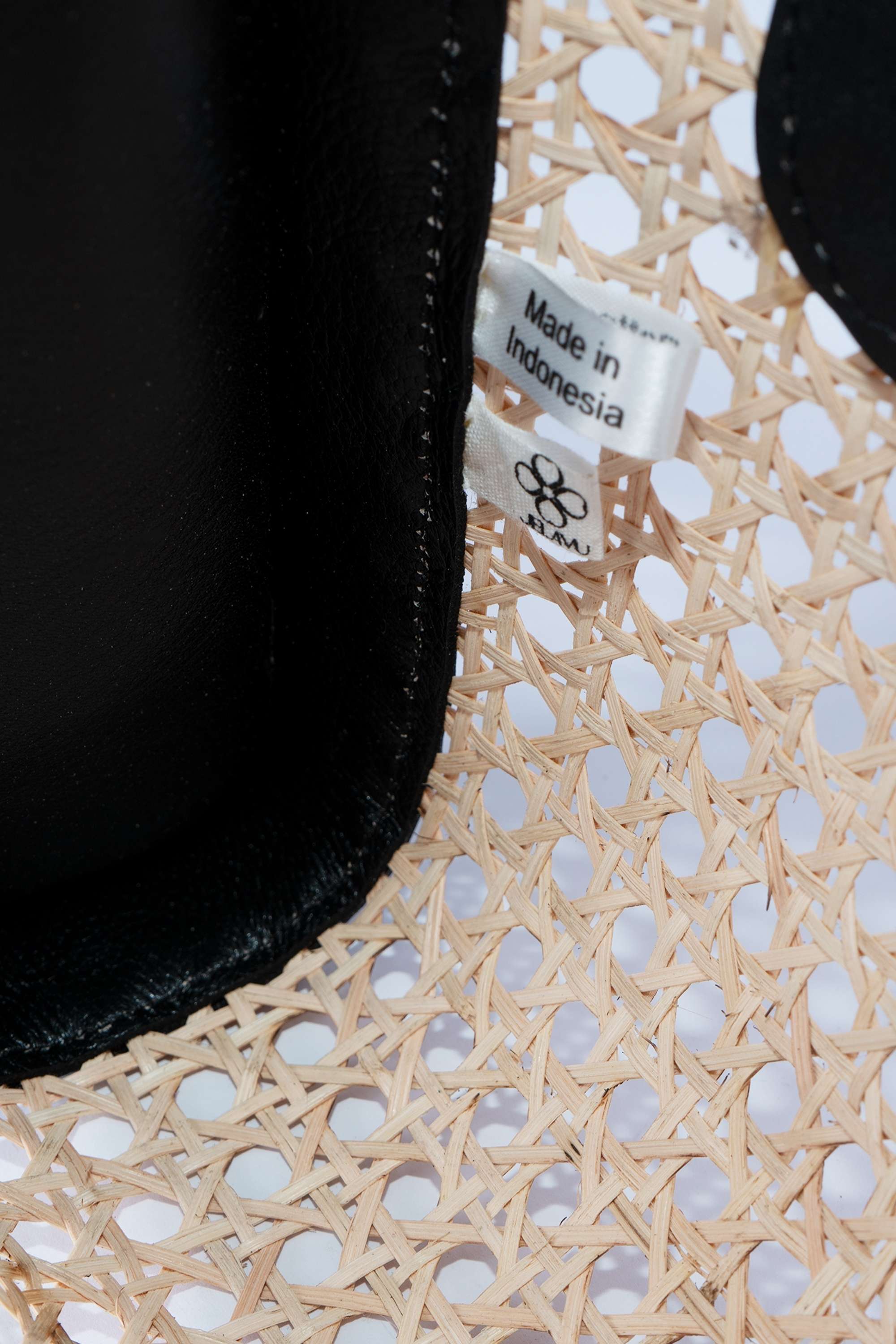 Jelavu - Delmare Black Clutch Bag - Jelavu.com