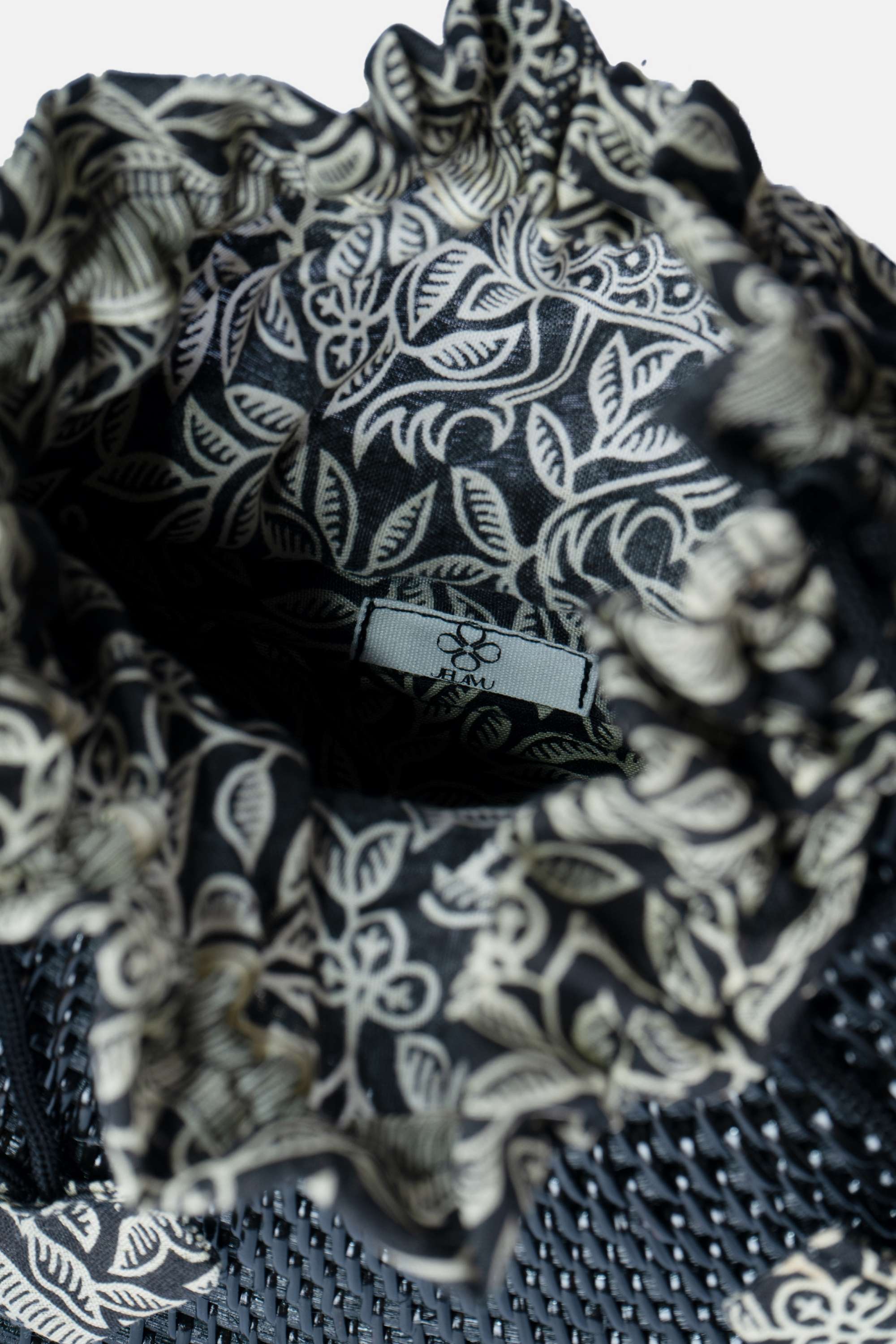 Jelavu - Felicita Black Satchel Bag - Jelavu.com