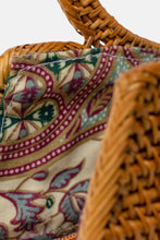Load image into Gallery viewer, Jelavu Monterey Tan Medium Satchel - Jelavu.com
