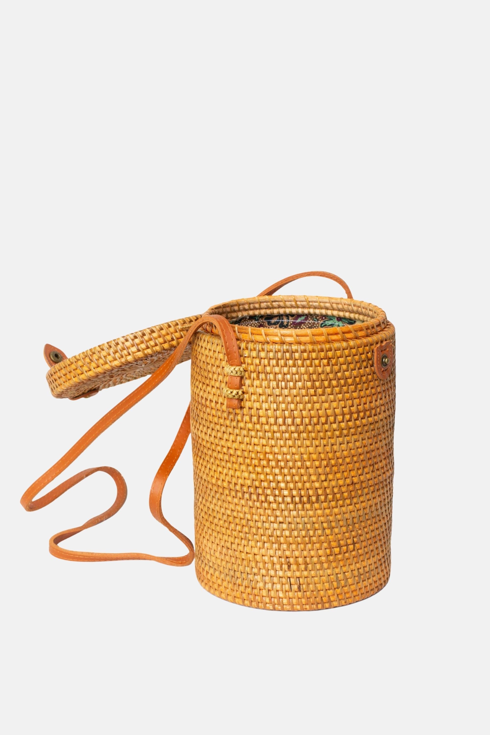 Jelavu - Zuma Rattan Large Crossbody - Tan - Jelavu.com