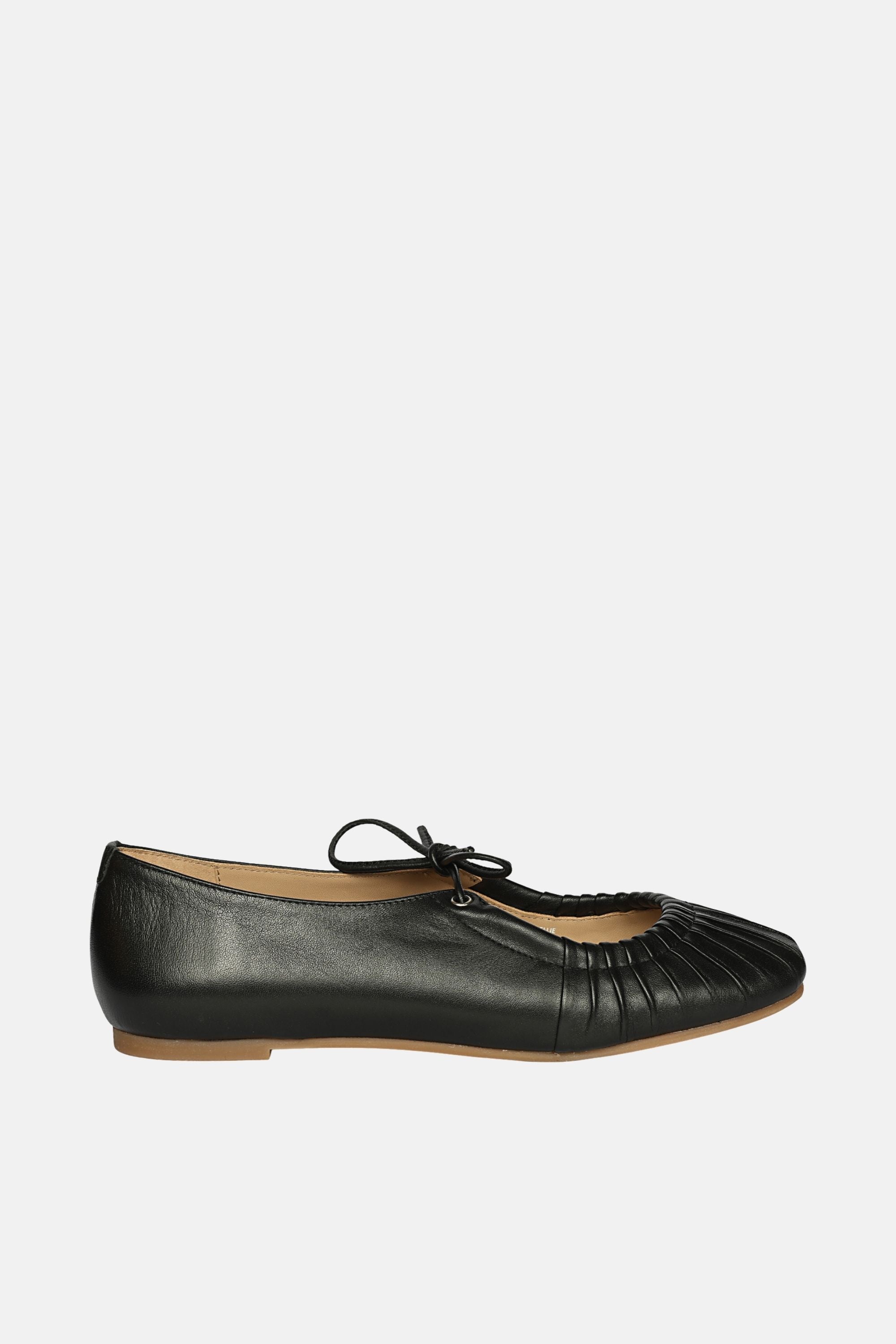 Jelavu - Ellie Ruched Lace-up Ballerina - Black Leather