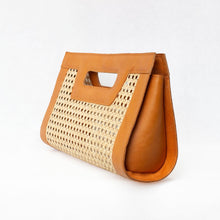 Load image into Gallery viewer, Venice Long - Clutch - Jelavu.com