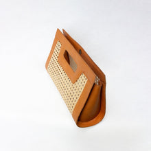 Load image into Gallery viewer, Venice Long - Clutch - Jelavu.com